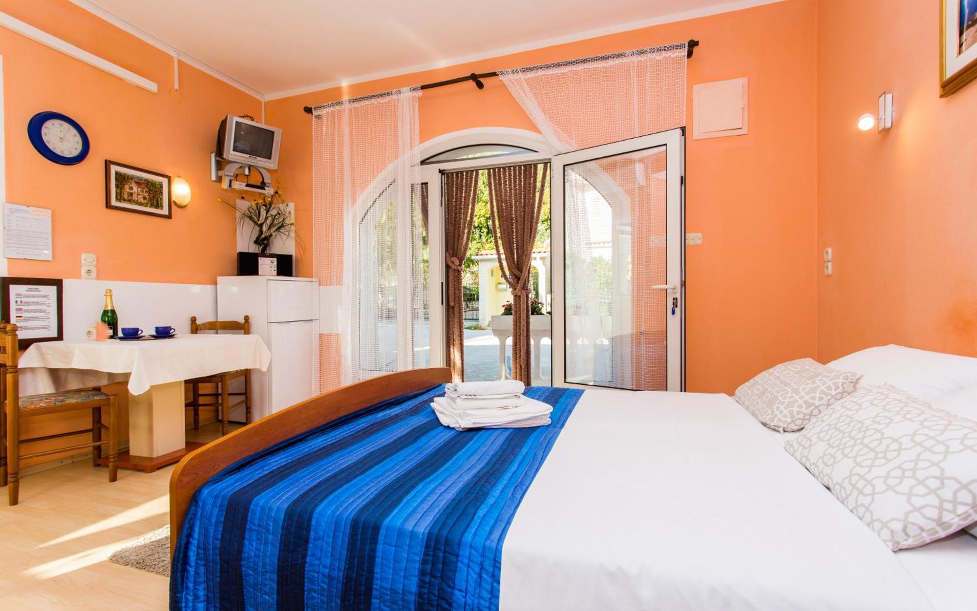 Apartments Luka 3 Башка Экстерьер фото