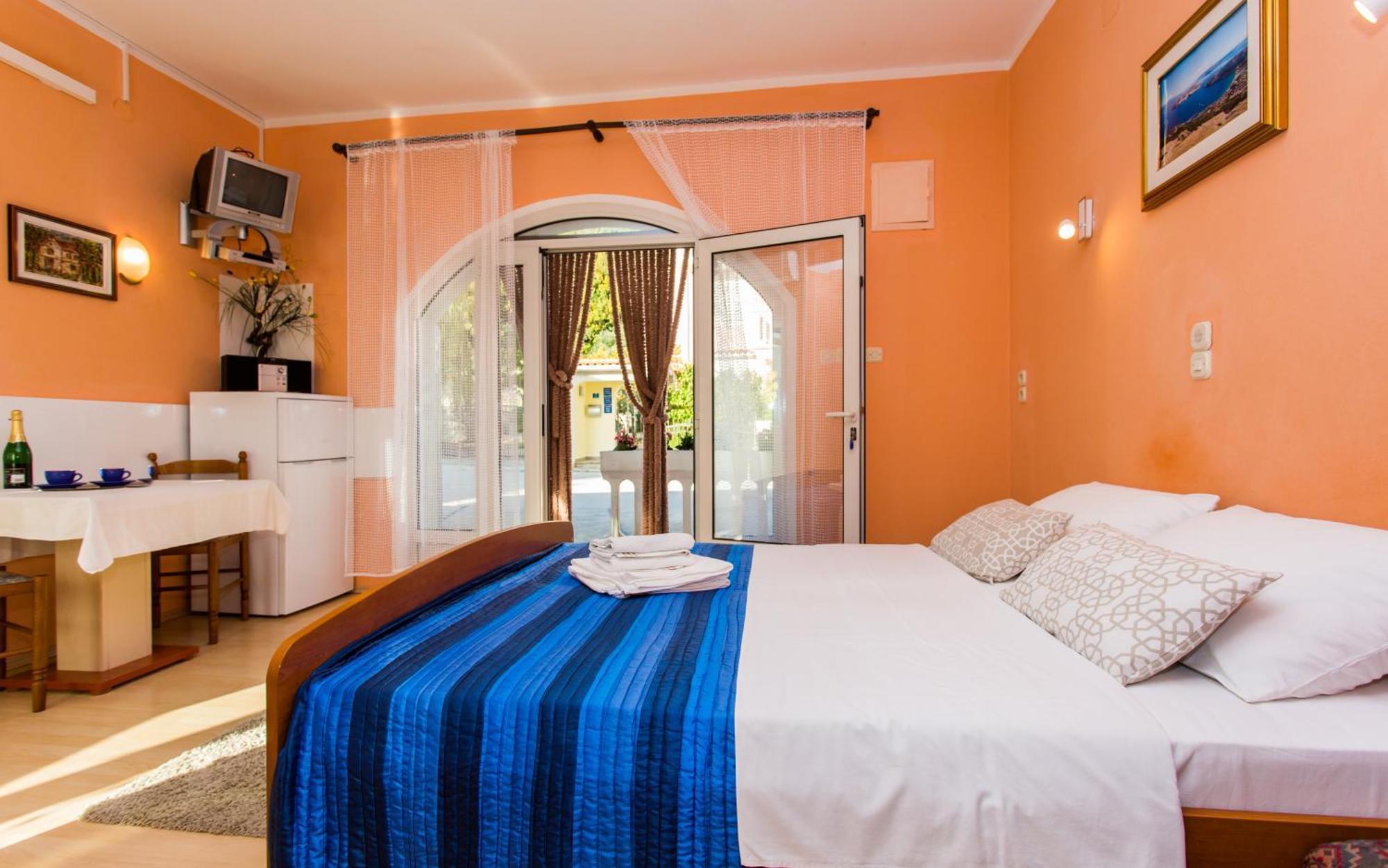 Apartments Luka 3 Башка Экстерьер фото