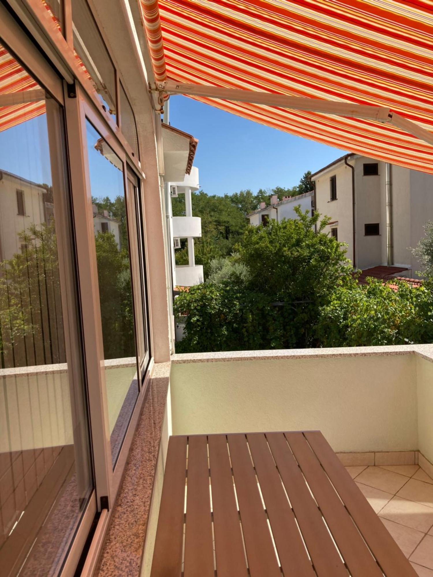 Apartments Luka 3 Башка Экстерьер фото