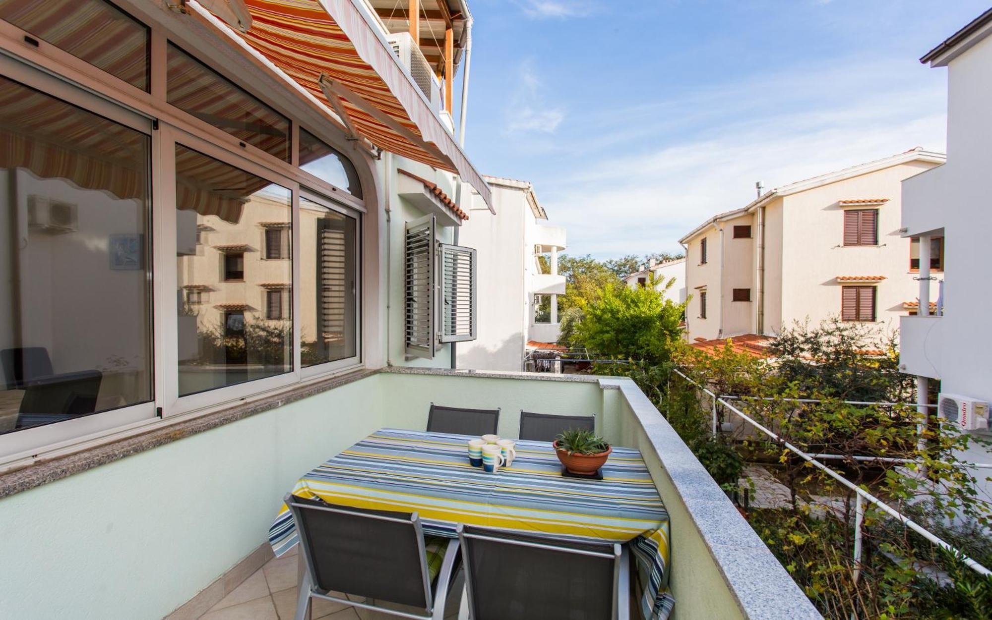 Apartments Luka 3 Башка Экстерьер фото